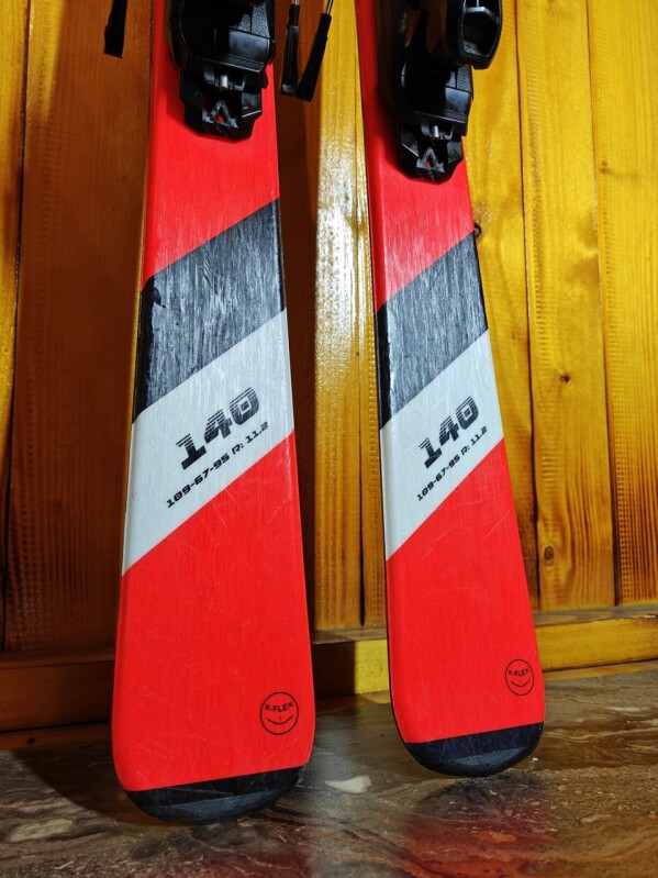 LYŽE MC KINLEY TEAM 7 140CM